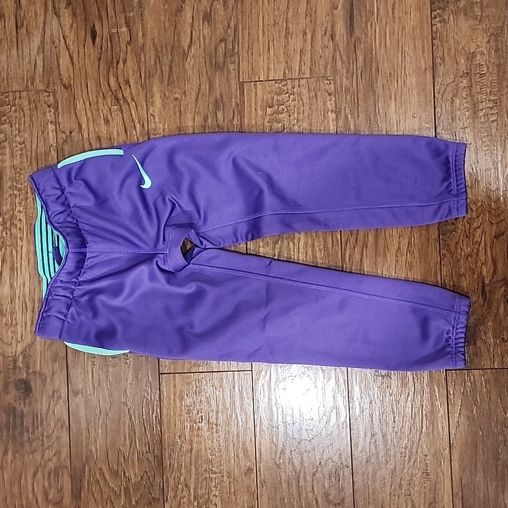 Nike purple sweats / joggers girl's size 6